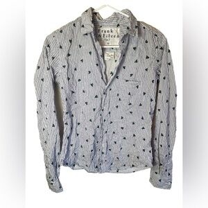 Frank and Eileen Barry Green Hearts Blue Stripes Crinkle Button Down Size XS